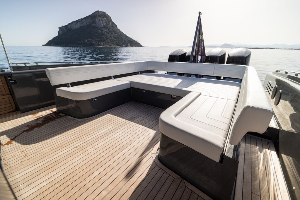 Novamarine BS 160, vanbrodski motori – fotografija 1